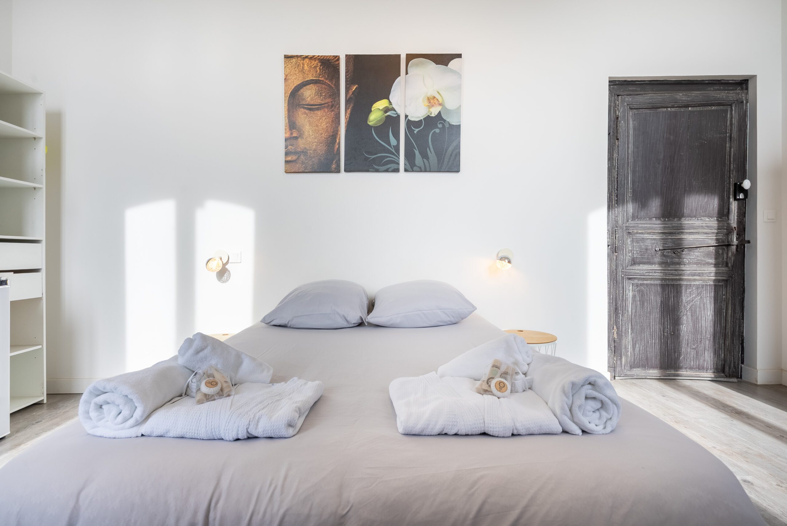 Gestion Airbnb Toulouse par Ramzay Agency - salon et séjour d'un bien géré à Toulouse